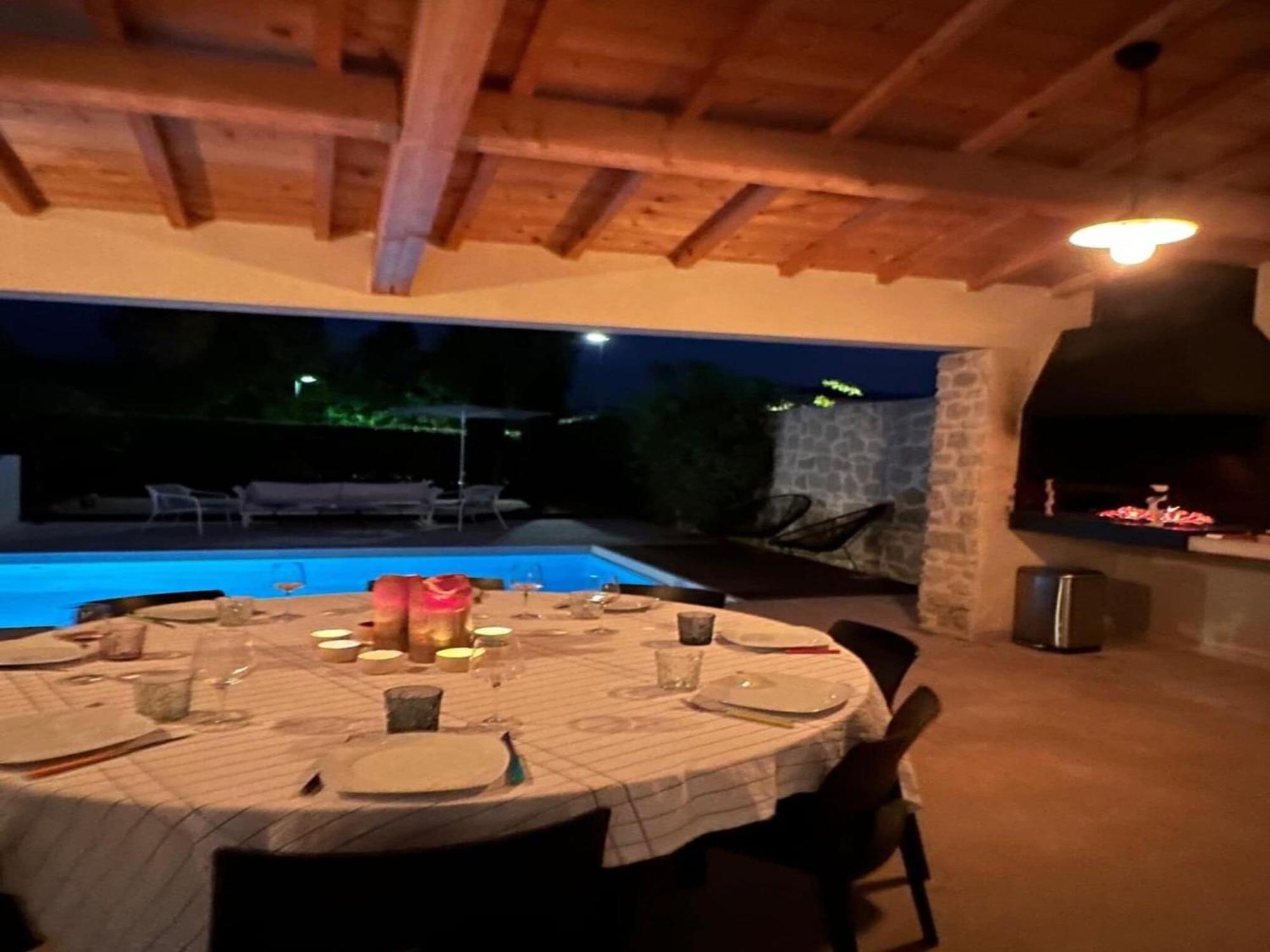 Modern Villa With Private Pool In Malauc N Malaucène 외부 사진